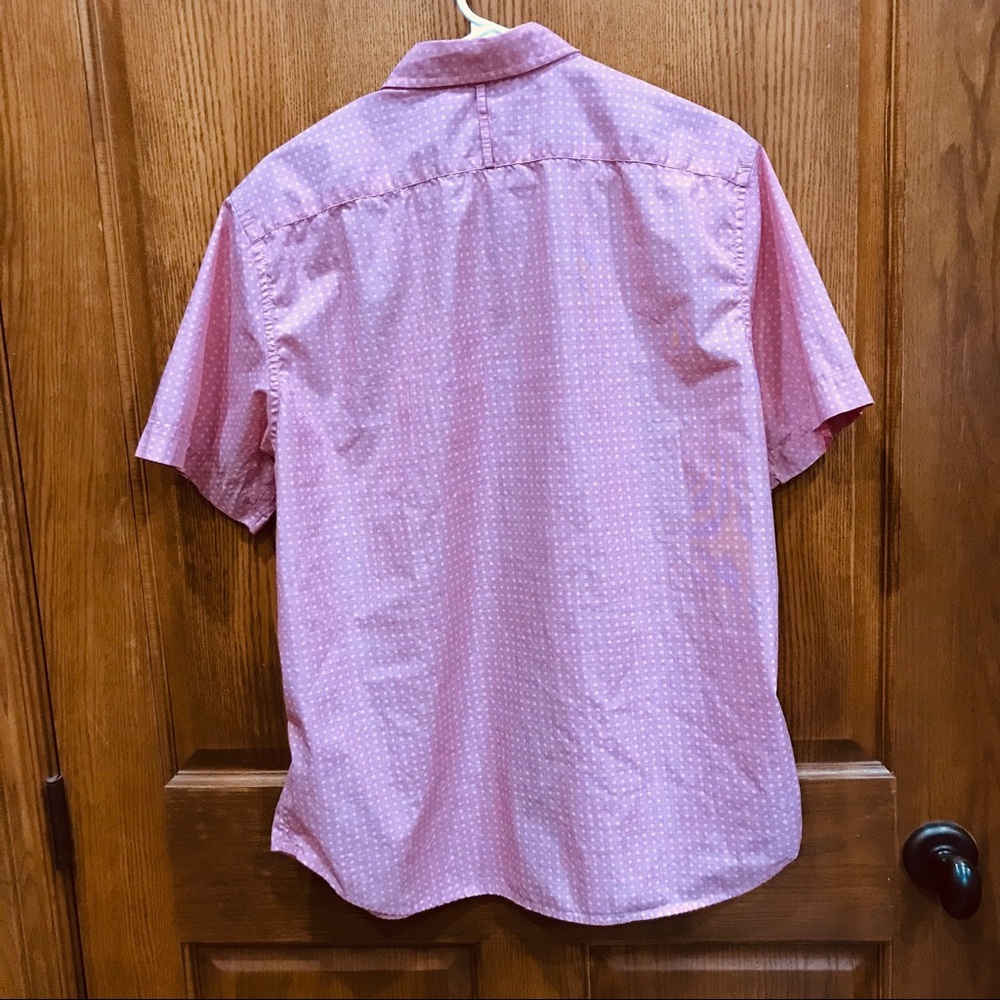 Men’s Banana Republic Short Sleeved Button Down - Picture 2 of 3